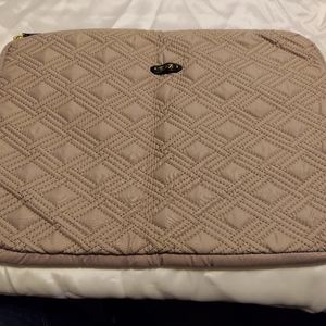 Trumi Laptop Sleeve 15 1/2 inch